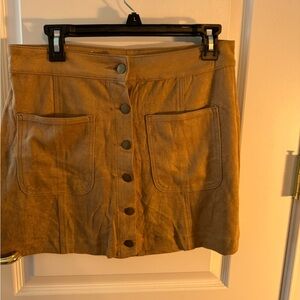 Soft velvet front button skirt